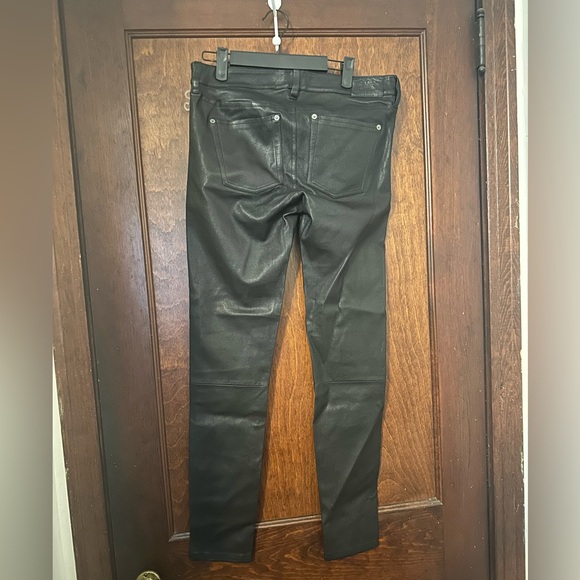 Polo Ralph Lauren Lambskin 5-Pocket Super-Slim
Pant Size 10 - Picture 4 of 6